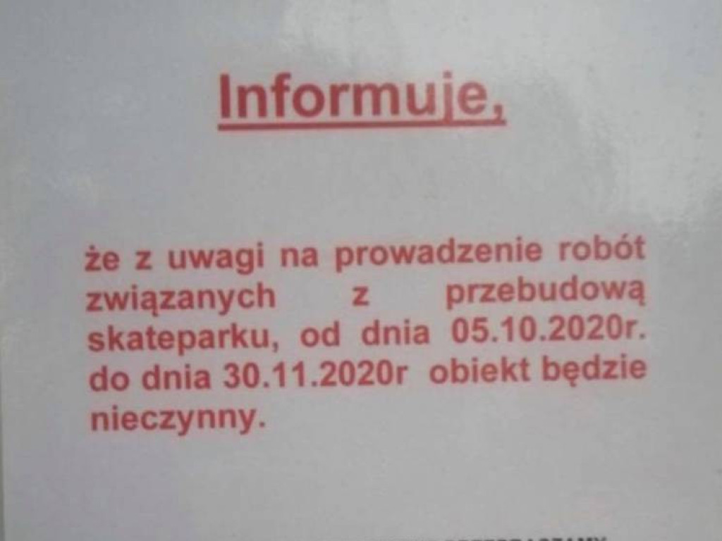 Ciężki sprzęt w parku (ZDJĘCIA)