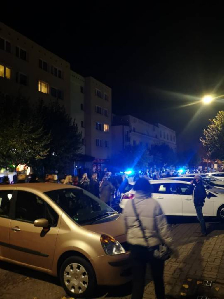 STRAJK KOBIET w Mławie - NASZA RELACJA [FILM I ZDJĘCIA]