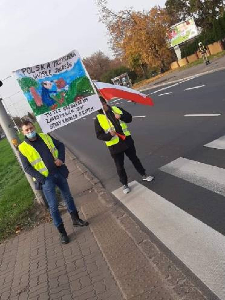 Zobaczcie, jak rolnicy strajkowali w Warszawie [FILM i ZDJĘCIA]