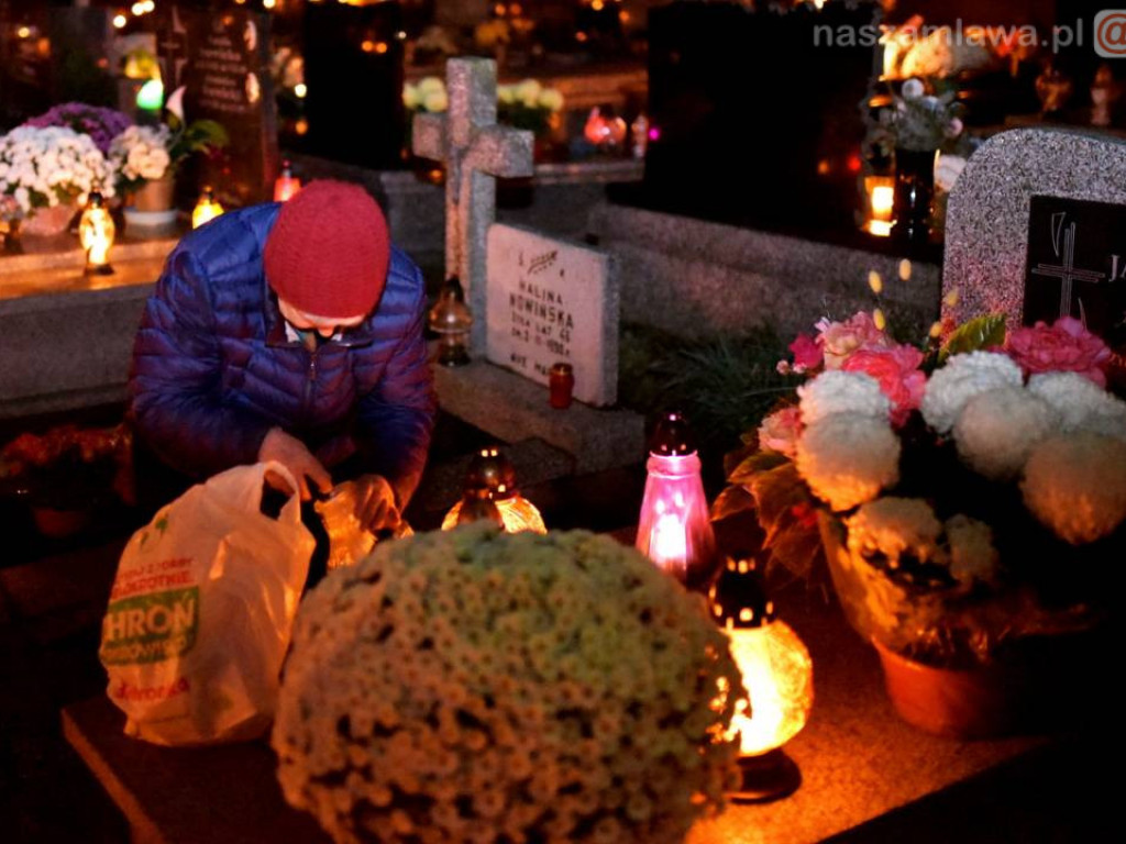 Wszystkich Świętych 2020 [ZDJĘCIA]