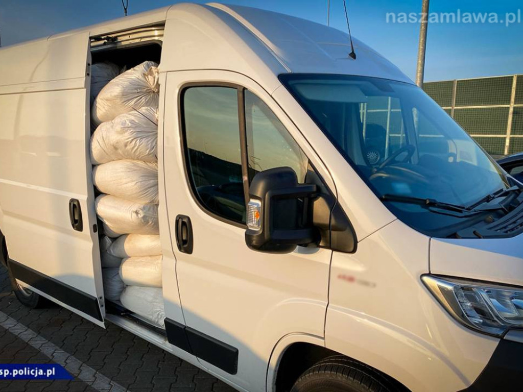 Wielomilionowy przemyt nielegalnych papierosów [FILM]