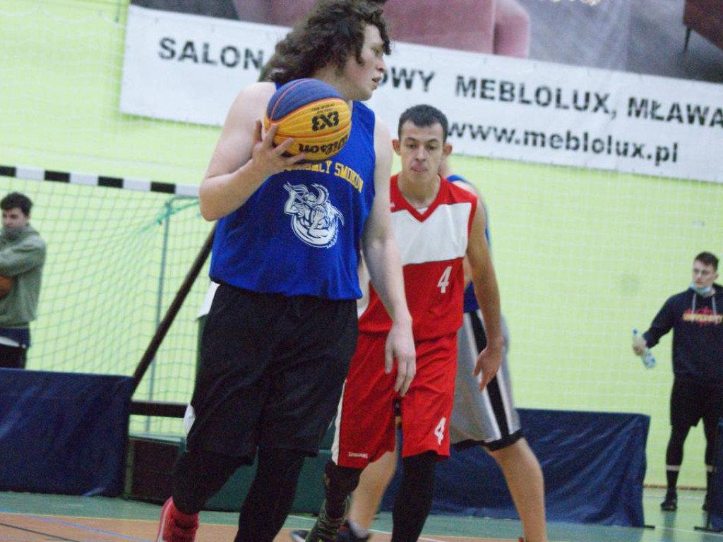 Planet Team rządził pod koszem. Biranowski MVP