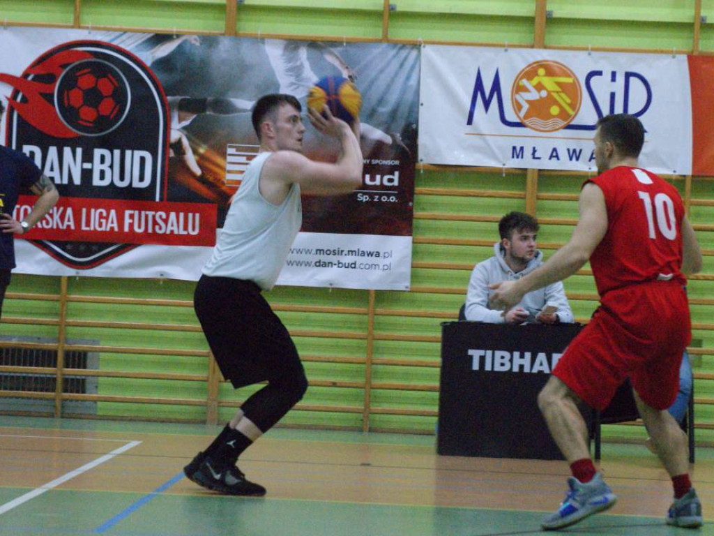 Planet Team rządził pod koszem. Biranowski MVP