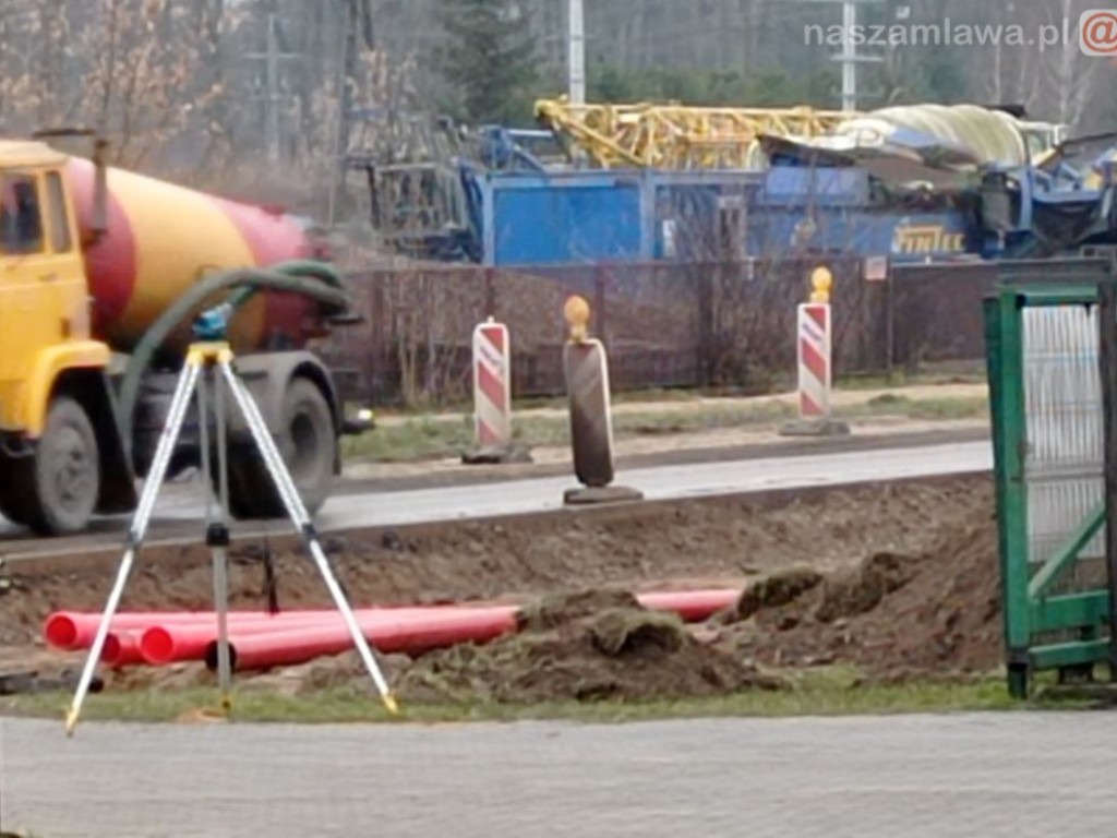 Jak budują aleję Św. Wojciecha? [ZDJĘCIA]