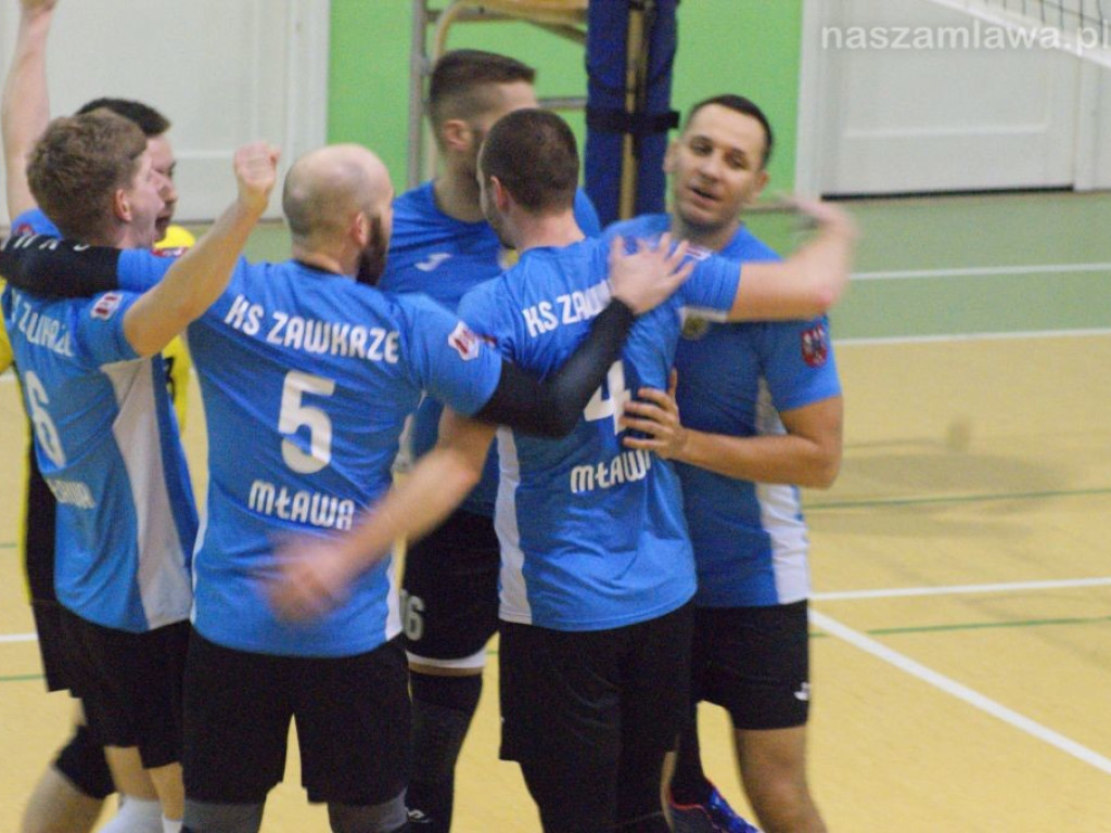 Kto nie wygrywa w trzech, ten przegrywa w tie-breaku