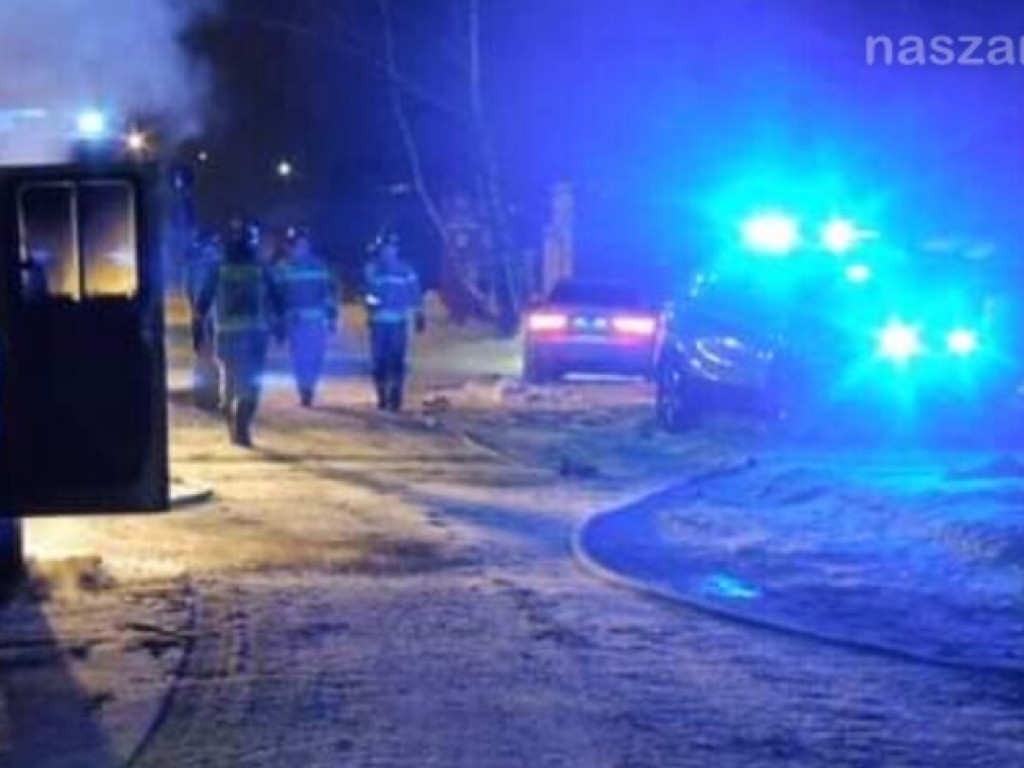 Płonący bus w Mławie - FOTOREPORTAŻ