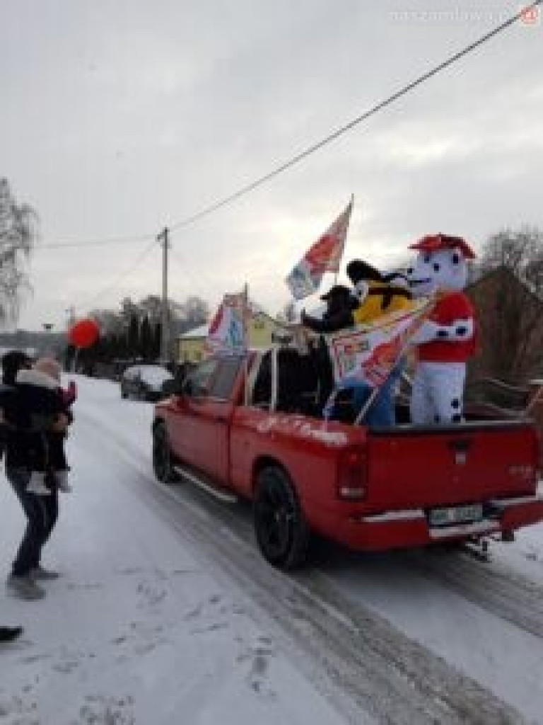 Parada maskotek dla WOŚP w Szreńsku i w Mławie