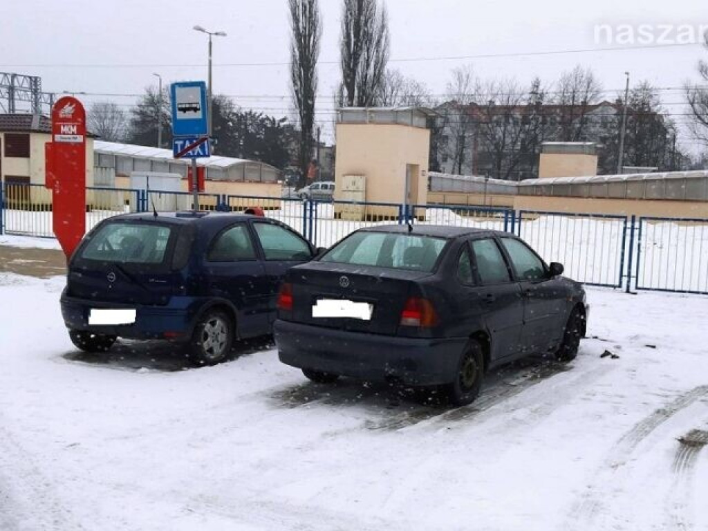 Tak parkują w Mławie [ZDJĘCIA]