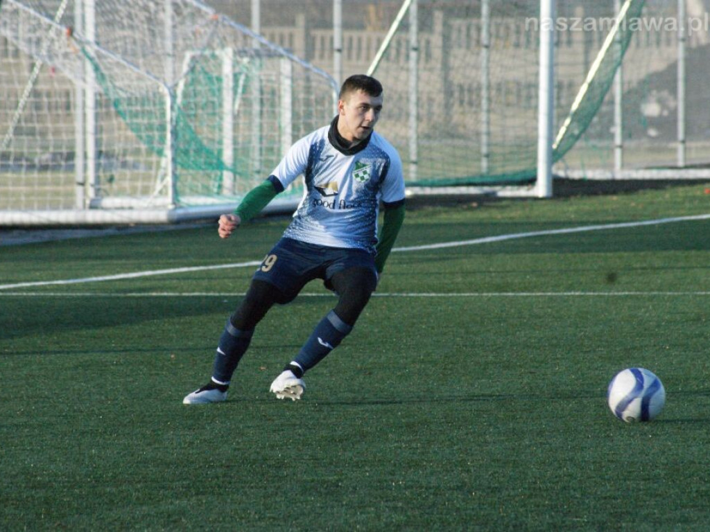 Motor nie zapalił. Pół tuzina goli Mławianki