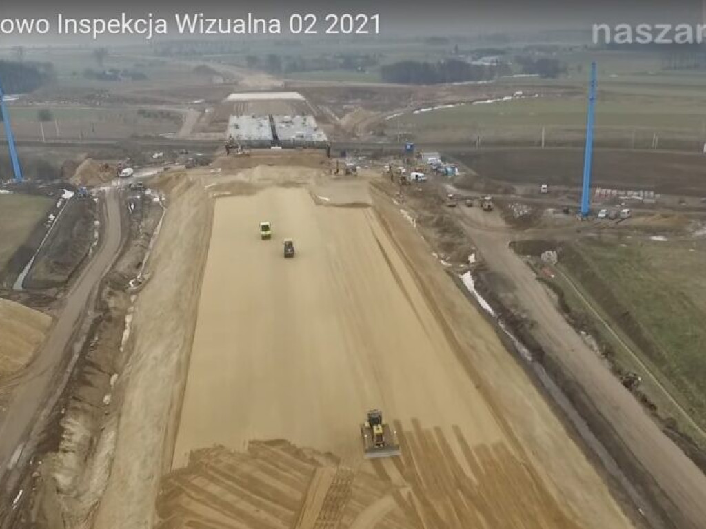 Budowa S7. Intensywne prace przy nowym wiadukcie (FILM)