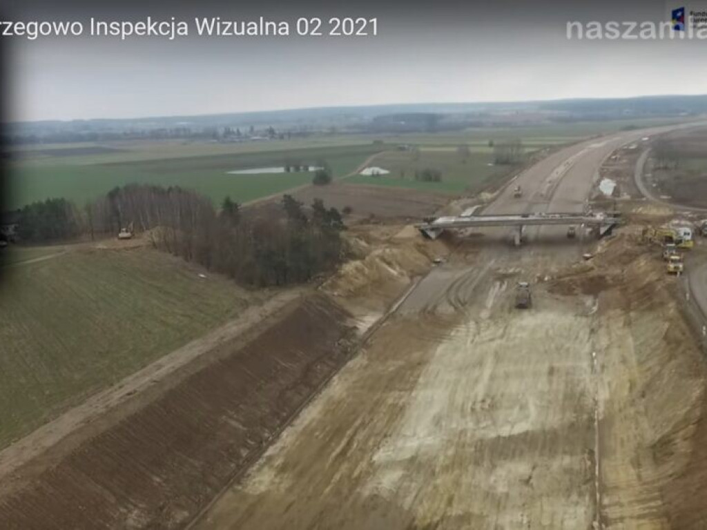 Budowa S7. Intensywne prace przy nowym wiadukcie (FILM)