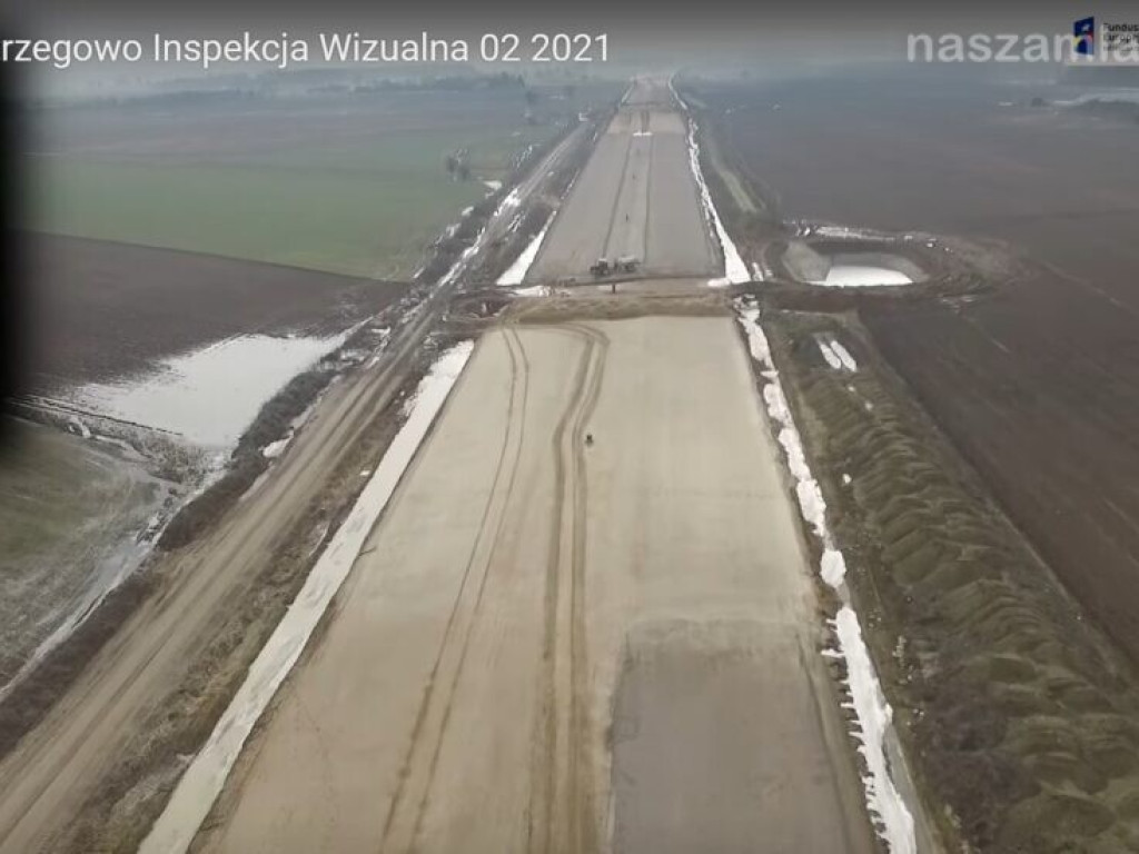 Budowa S7. Intensywne prace przy nowym wiadukcie (FILM)