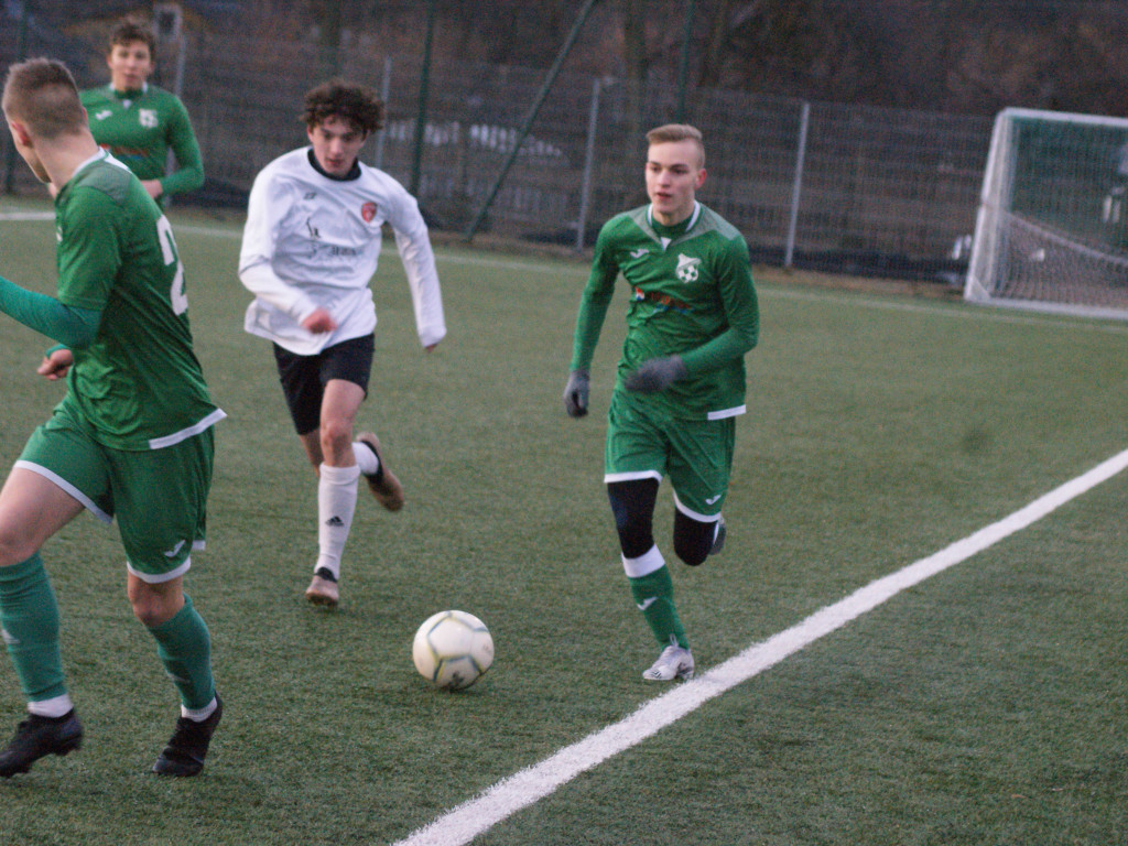 Ekstraliga ruszyła. Semp poległ w Mławie