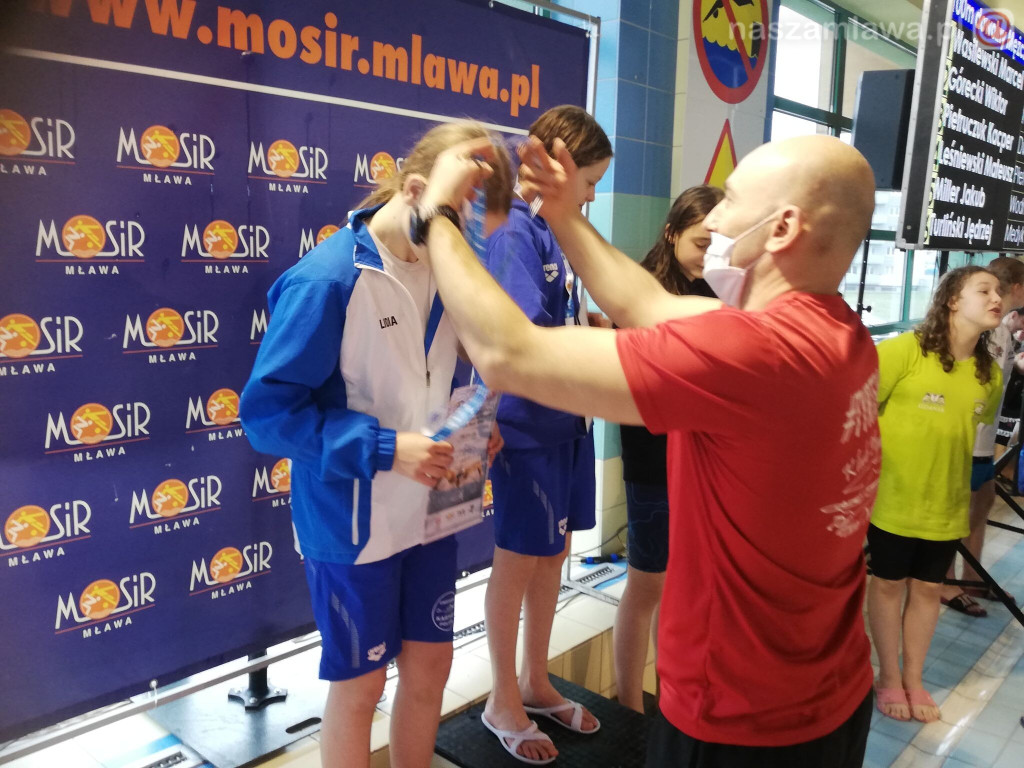 Pływanie pod specjalnym nadzorem. Medale Płetwala i Marlina