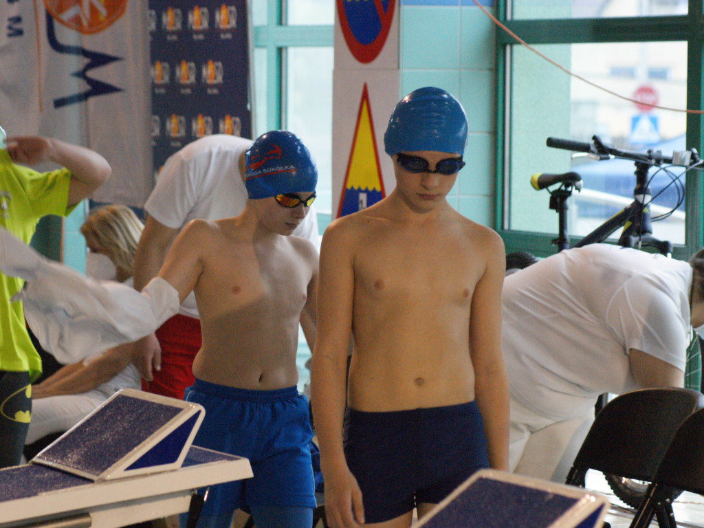 Pływanie pod specjalnym nadzorem. Medale Płetwala i Marlina