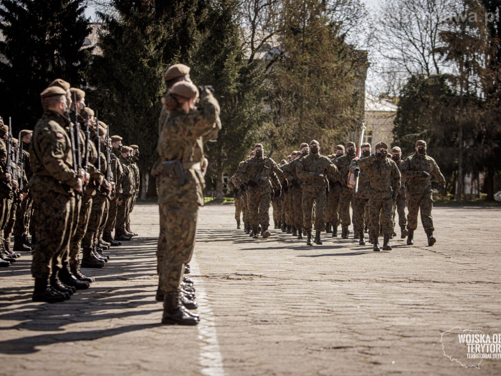 Przysięgał na sztandar Piotr Wróbel z powiatu mławskiego