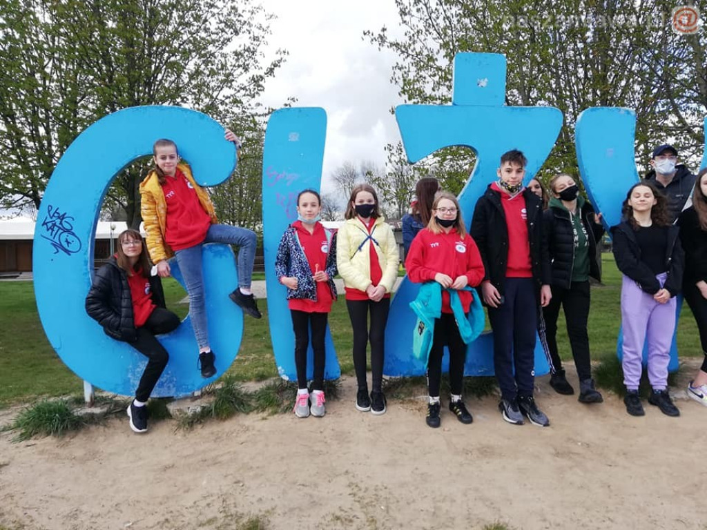 Płetwal rozbił bank w Giżycku