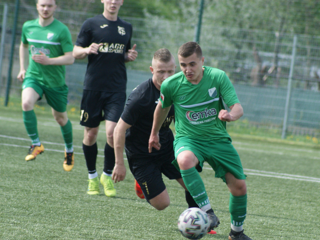 Trzech z dubletem. Bzura bez szans