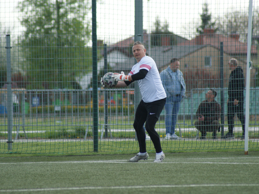 Trzech z dubletem. Bzura bez szans