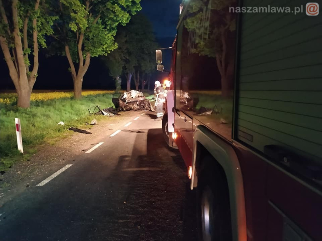 Zginął 41-letni kierowca. Tragedia u sąsiadów [ZDJĘCIA]