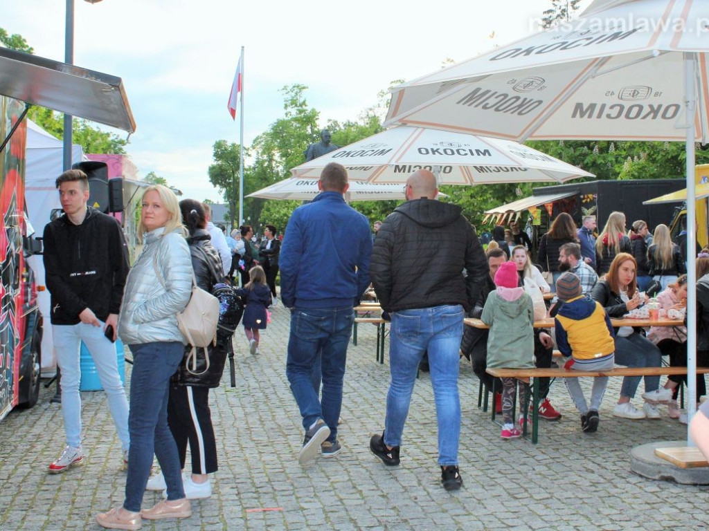 Życie w mieście wraca do normalności [FOTORELACJA]