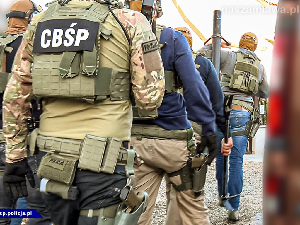 Mazowsze. Maczety, ecstasy, broń. Uderzenie w gang [FILM]