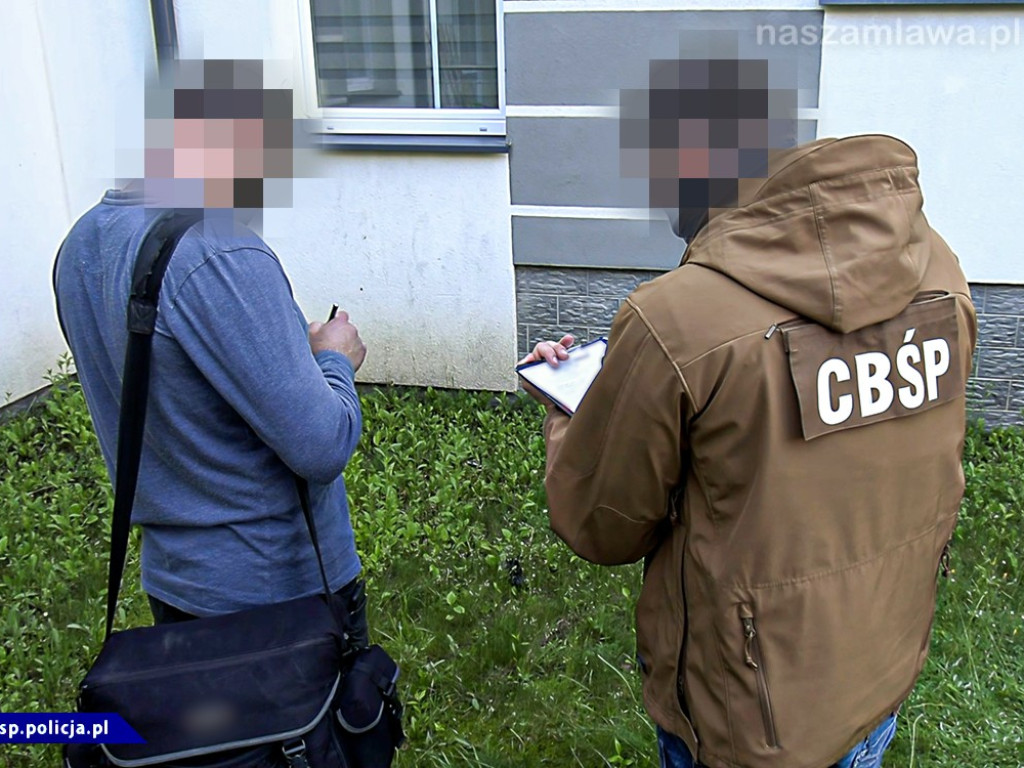 Mazowsze. Maczety, ecstasy, broń. Uderzenie w gang [FILM]