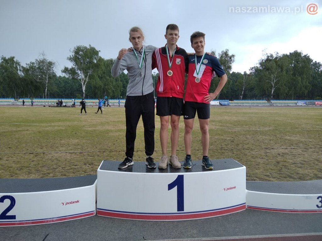 Mistrzowskie występy lekkoatletów. Medale juniorów