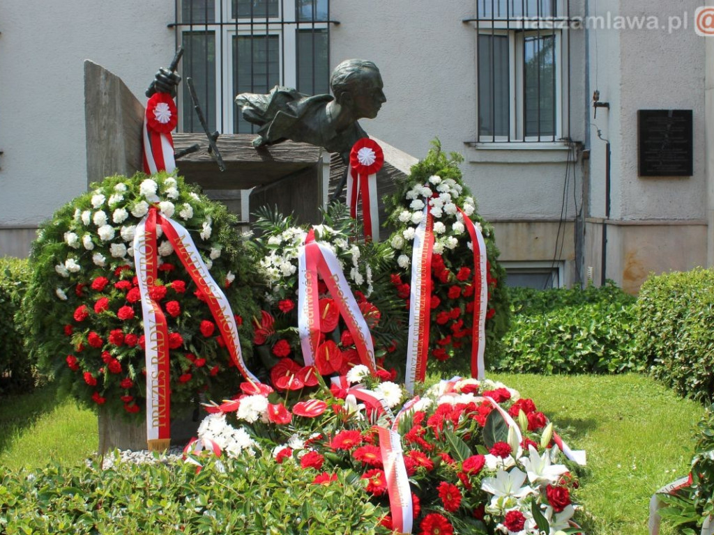 Odsłonięcie pomnika 