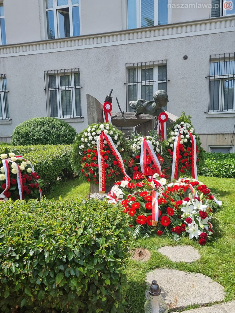 Odsłonięcie pomnika 