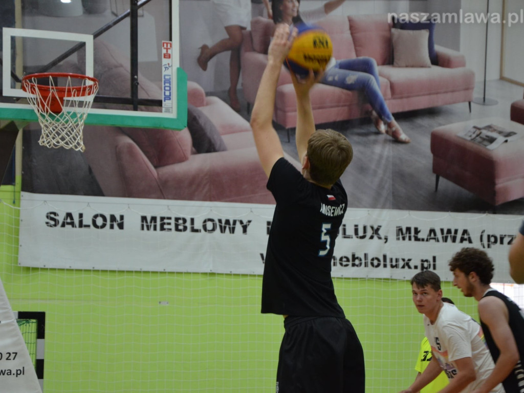 Nocny turniej dla Planet Team. WML Squad blisko podium