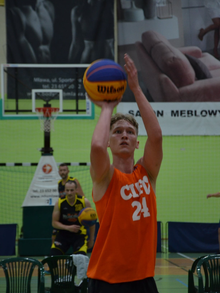 Nocny turniej dla Planet Team. WML Squad blisko podium