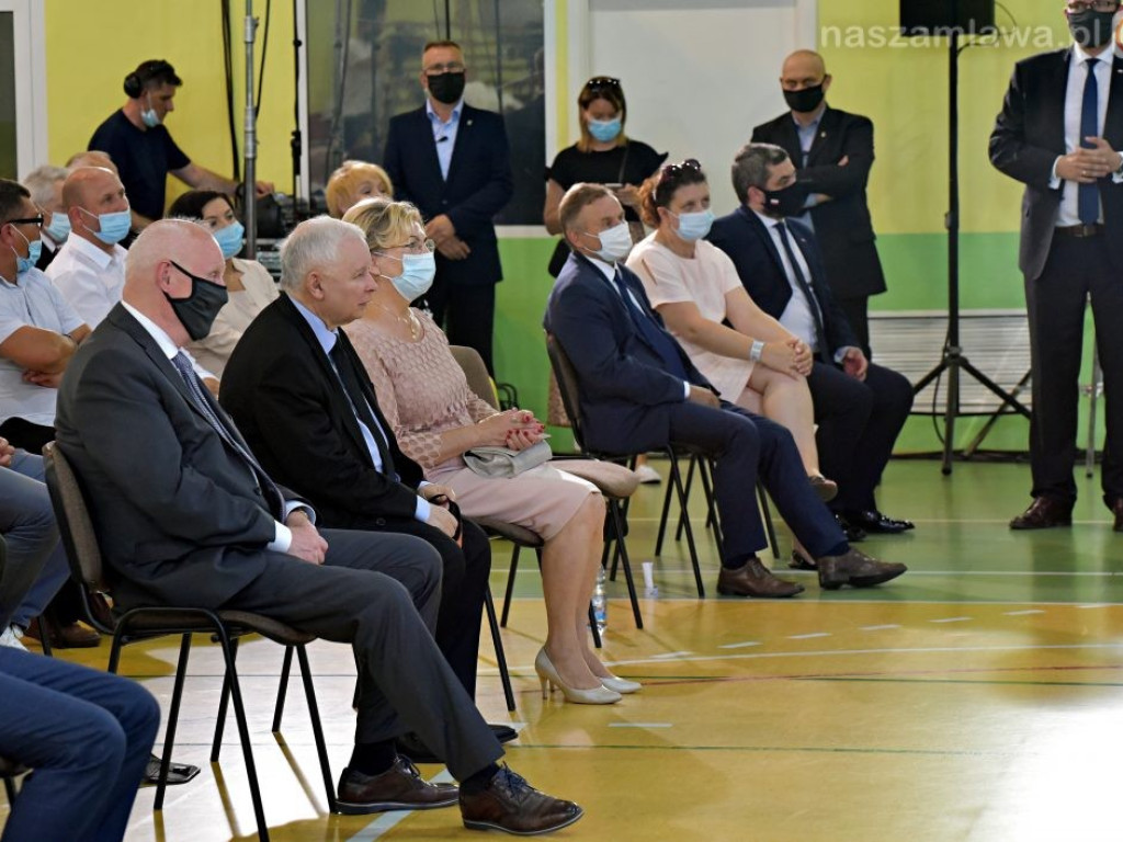 Doganiamy Japonię - relacja z wizyty Jarosława Kaczyńskiego w Mławie (FILMY i ZDJĘCIA)