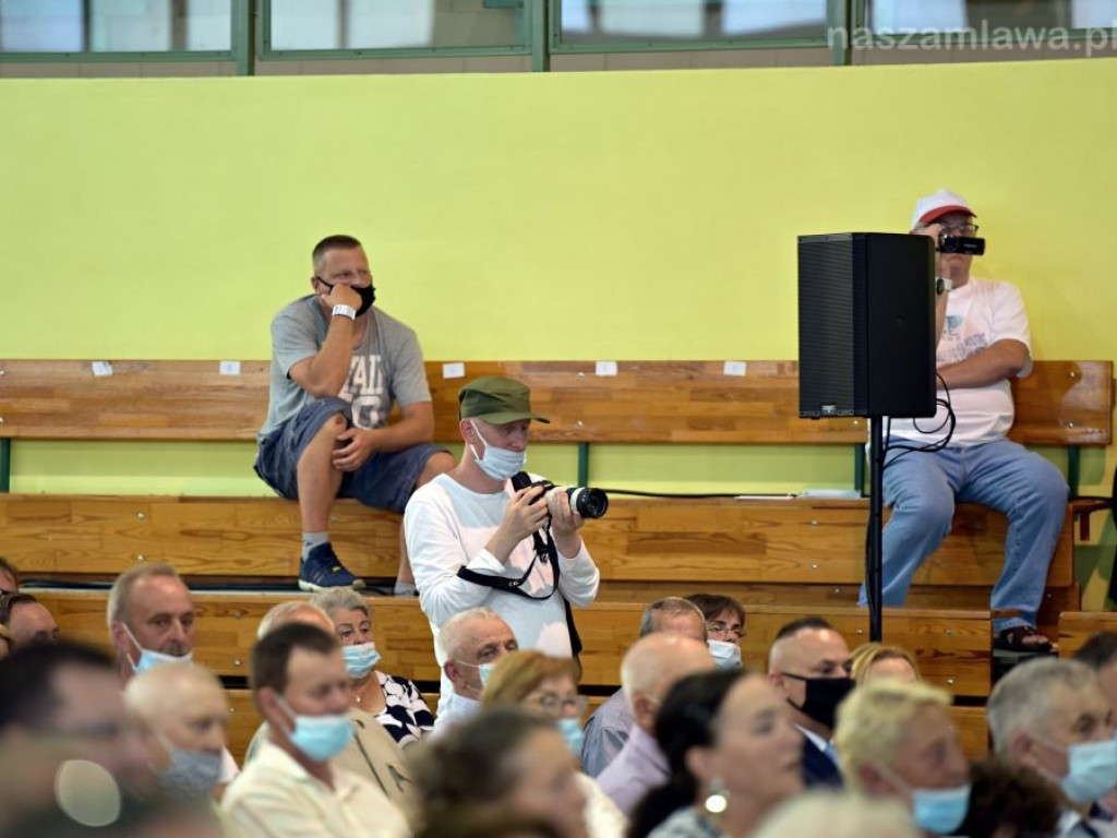 Doganiamy Japonię - relacja z wizyty Jarosława Kaczyńskiego w Mławie (FILMY i ZDJĘCIA)