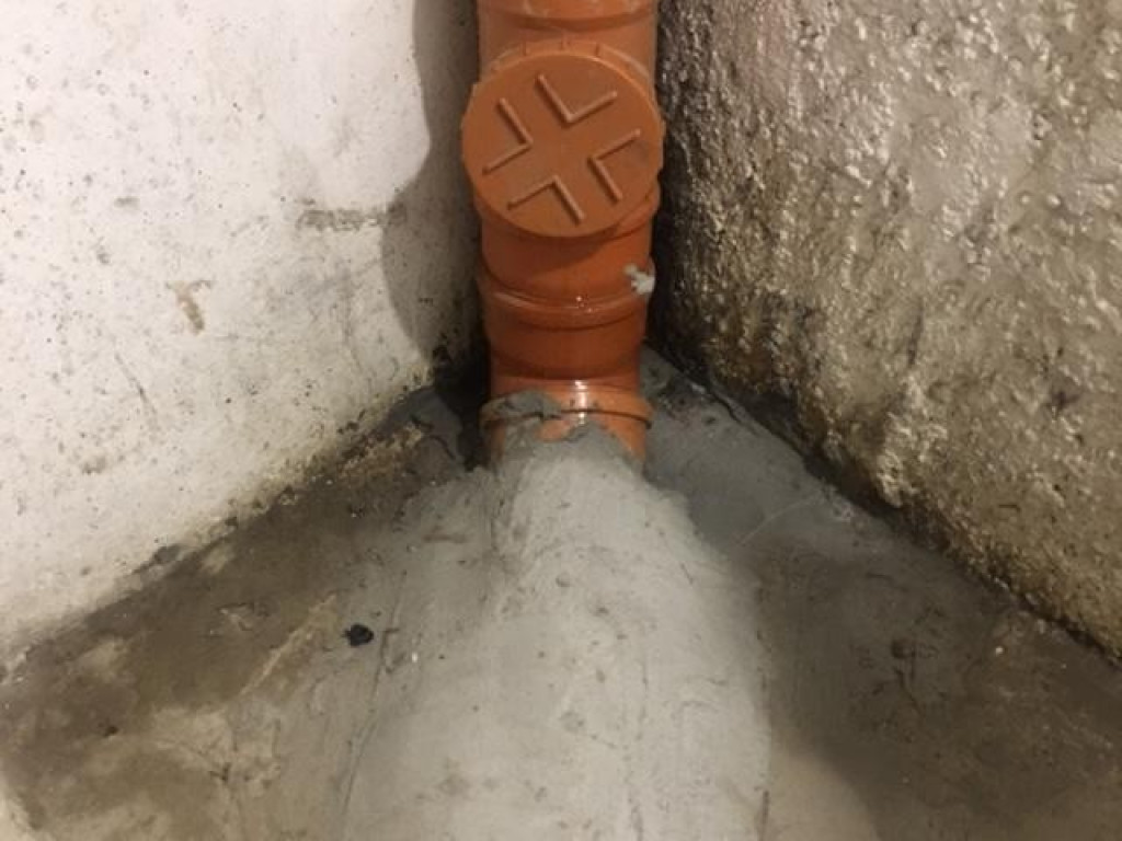 Kolejne opady - kolejne zalanie bloku