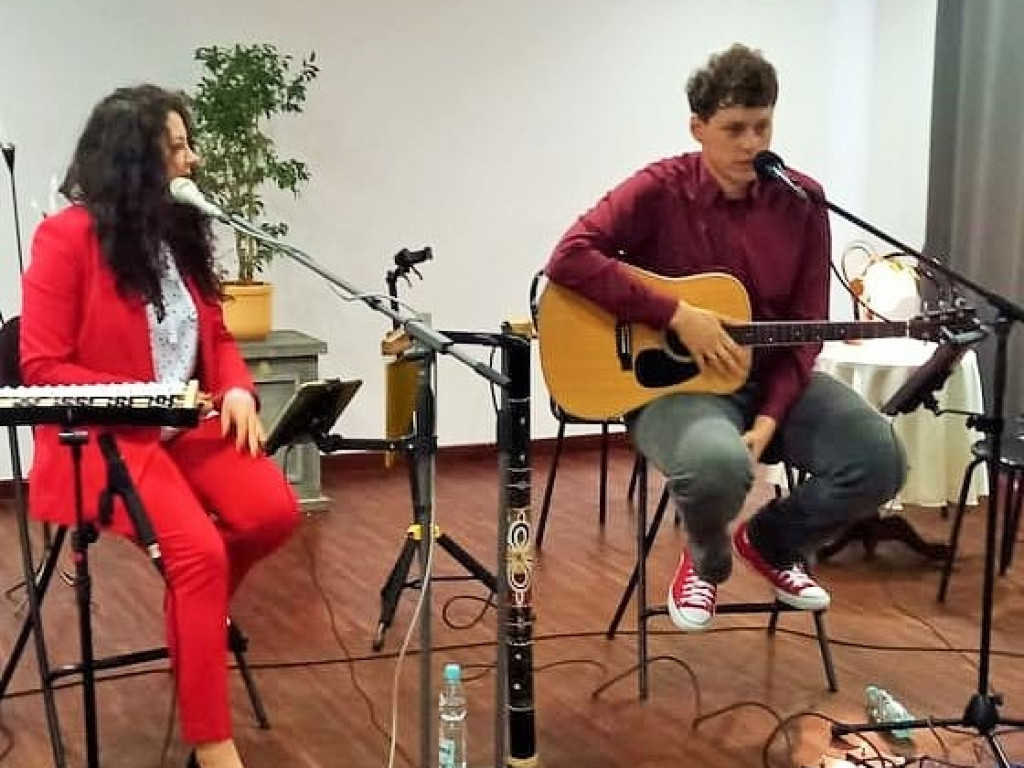 Koncertowa noc poetów w Mławie