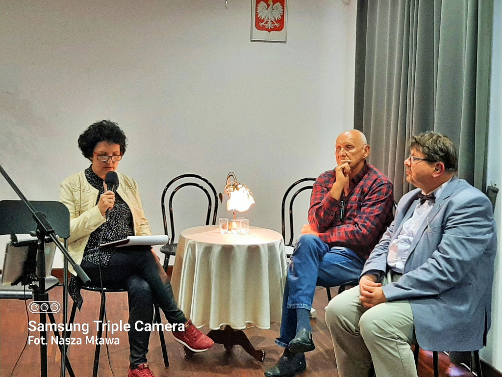 Koncertowa noc poetów w Mławie