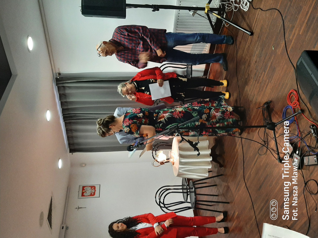 Koncertowa noc poetów w Mławie