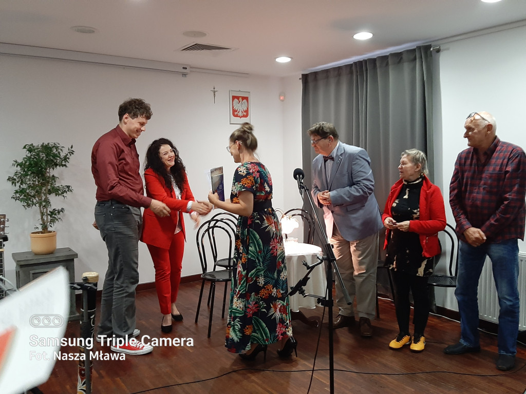 Koncertowa noc poetów w Mławie