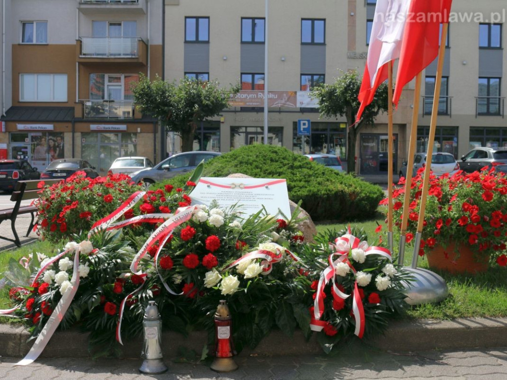 Pamięci oswobodzicieli Mławy [ZDJĘCIA]