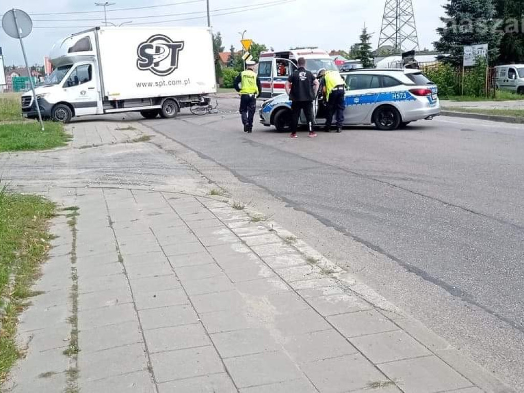 Zablokowany wjazd do Mławy. Wypadek na Płockiej [ZDJĘCIA]