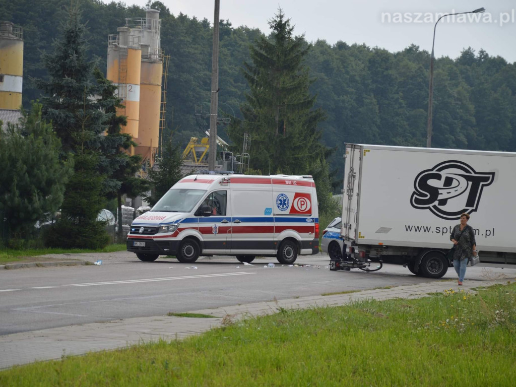 Zablokowany wjazd do Mławy. Wypadek na Płockiej [ZDJĘCIA]