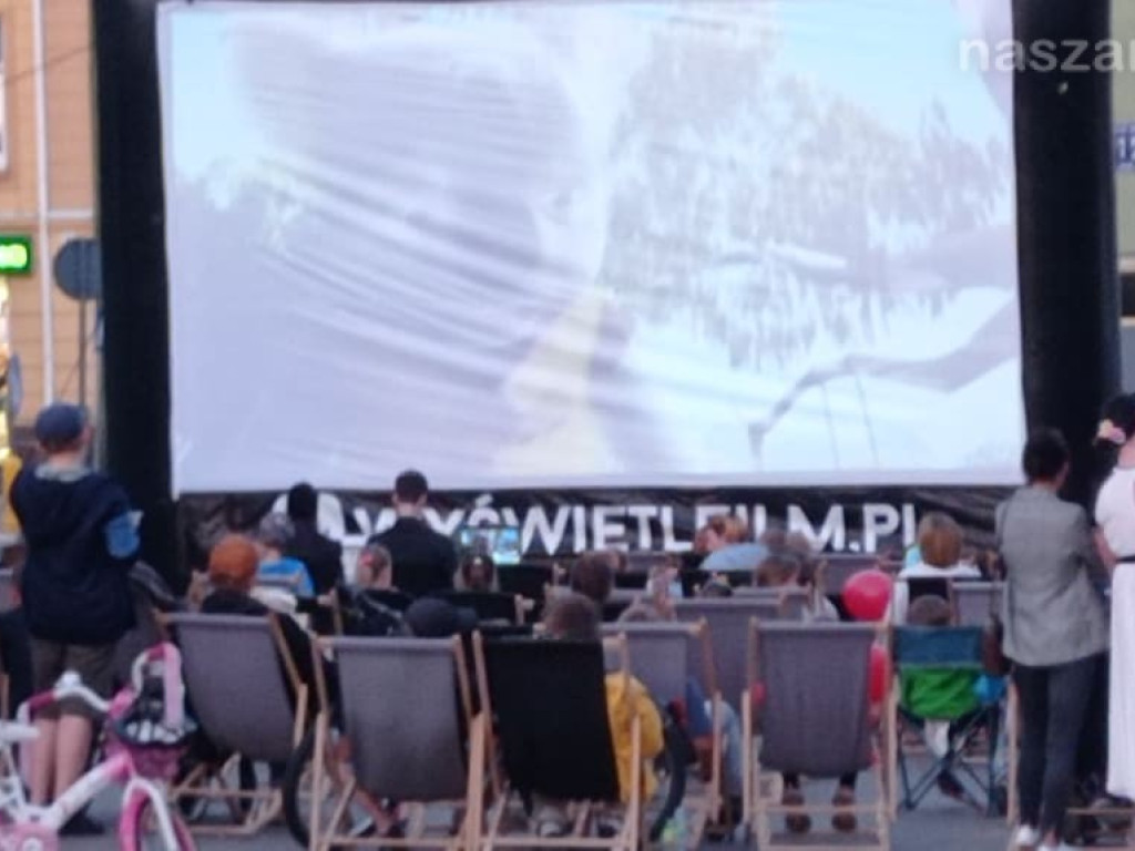 Sobotnie kino plenerowe w Mławie [ZDJĘCIA]