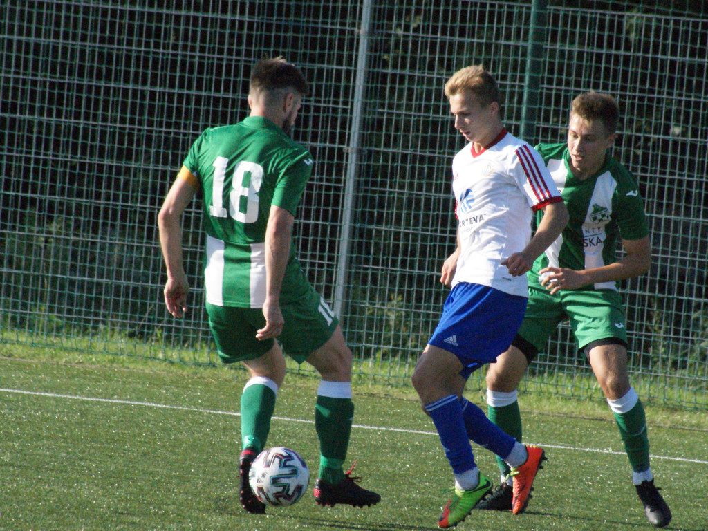 Rogal jak wino. Hat-trick na otwarcie