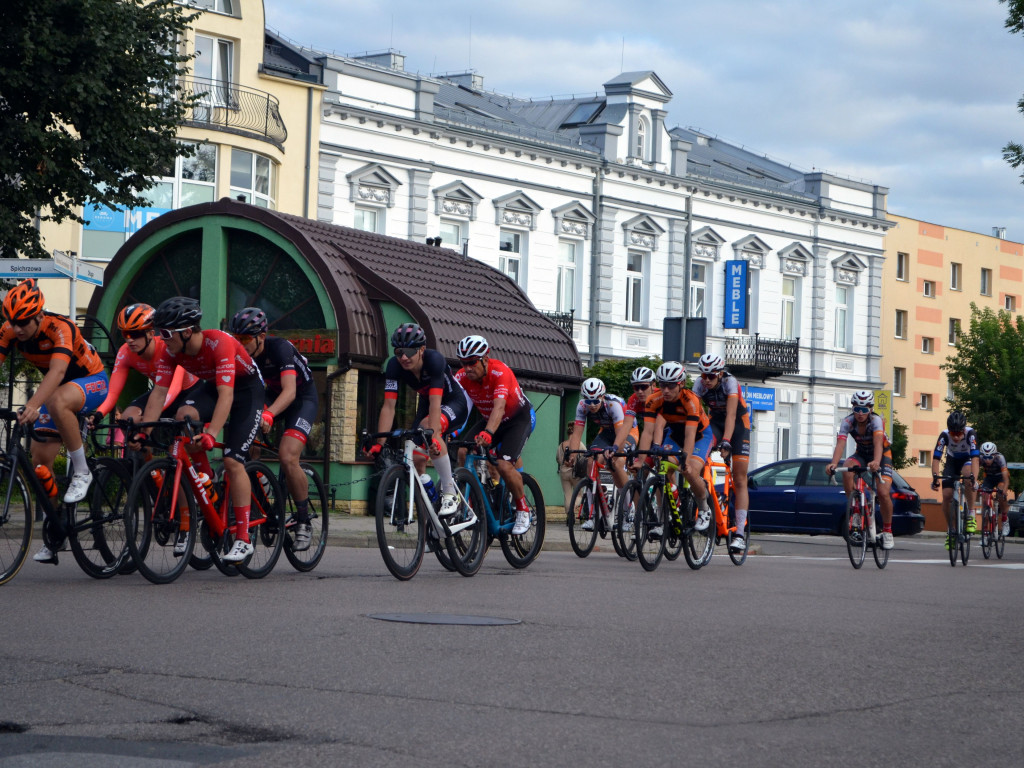 Kolarskie ścigania na ulicach Mławy