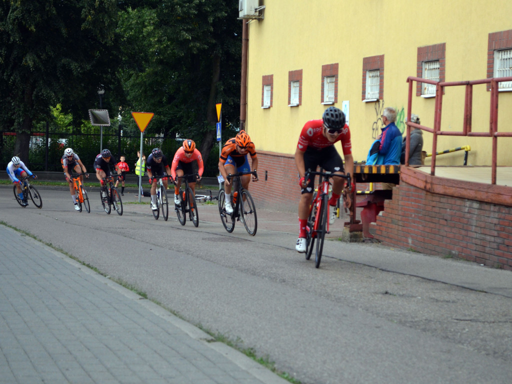Kolarskie ścigania na ulicach Mławy