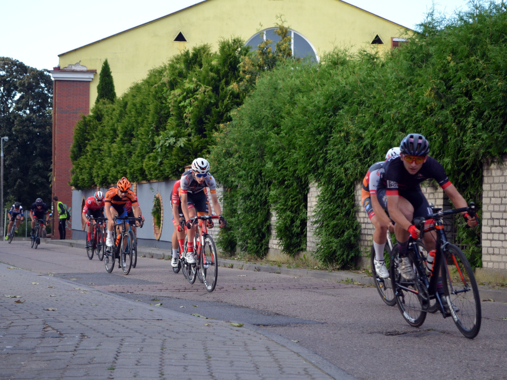 Kolarskie ścigania na ulicach Mławy