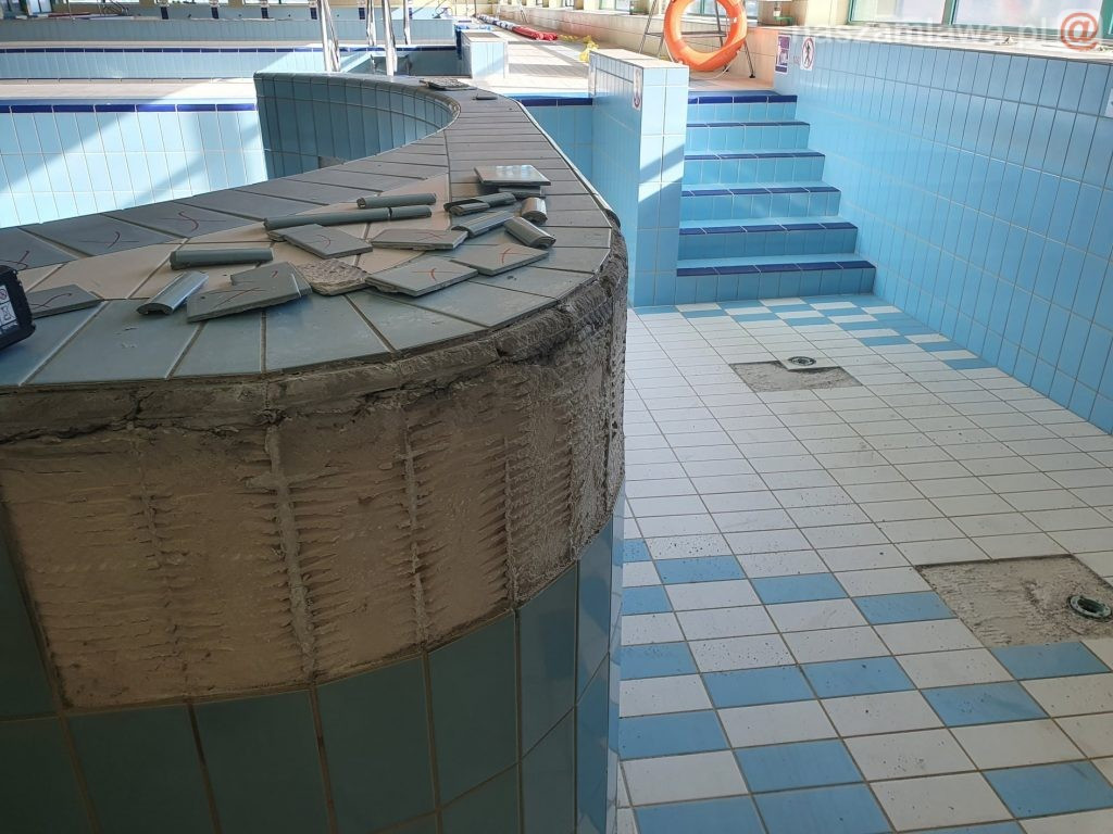 Basen w Mławie zamknięty [ZDJĘCIA]