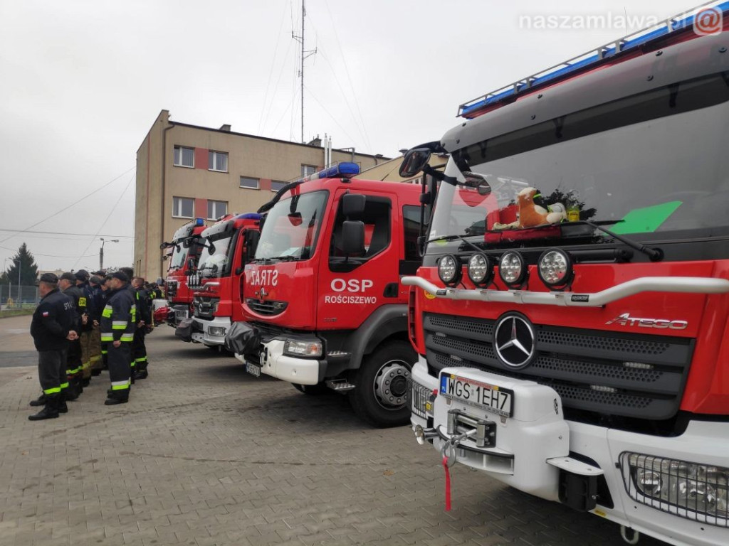 95 strażaków w akcji [ZDJĘCIA]