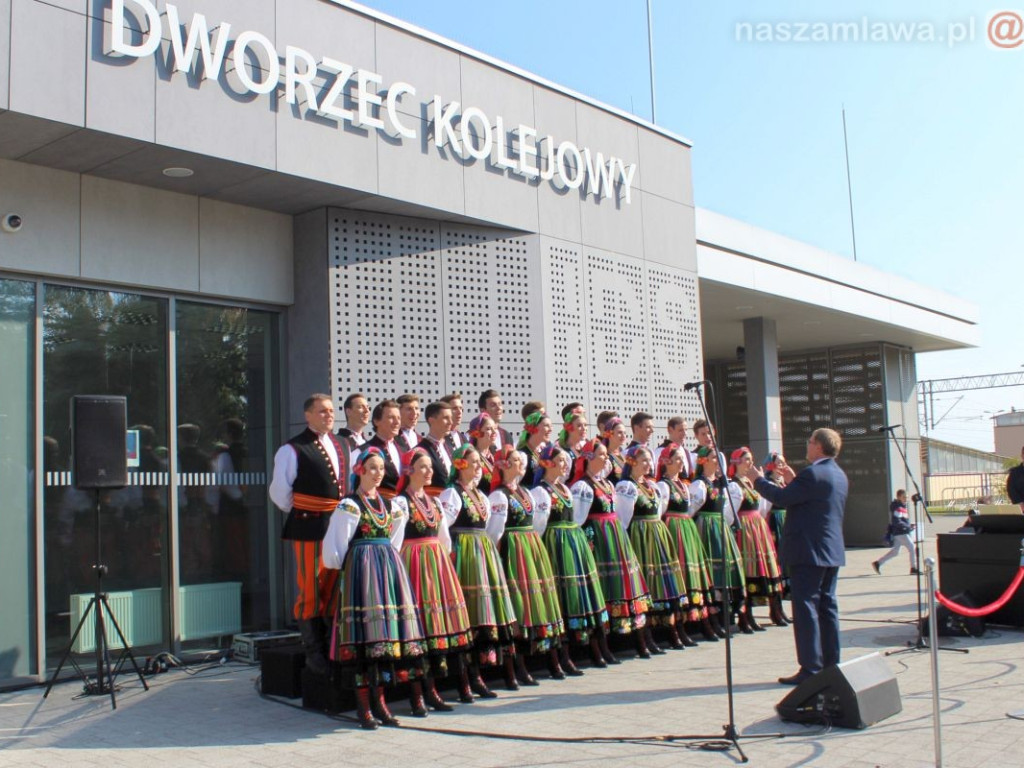 Zespół Mazowsze zaśpiewał w Mławie